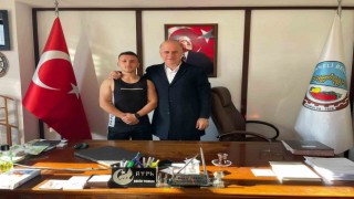 Bilecikli kickboks dövüşçüsü Mücahit Turgut zorlu maça hazırlanıyor