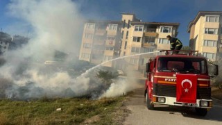Bilecikte arazi yangın anında söndürüldü