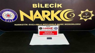 Bilecikte otobüs terminalinde uyuşturucu madde ile yakalandı