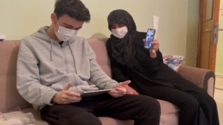 Bingöl polisinden kanser tedavisi gören öğrenciye moral