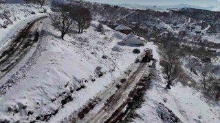 Bingölde kar nedeni ile kapanan 54 köy yolunun açılması için çalışmalar sürüyor