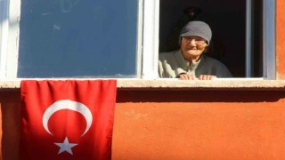 Bir asırlık Fatma nine: “ Yeniden doğsam aynı hayatı yaşamak isterdim”