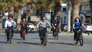 Bisiklet tutkunları, Çeşmede pedal basacak