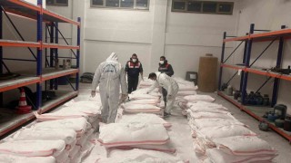 Bitliste bebek pudrasıyla karıştırılmış 250 kilo uyuşturucu madde ele geçirildi