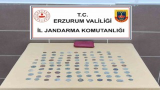 Bizans dönemine ait 104 adet sikke ele geçirildi
