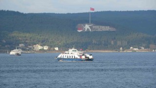 Bozcaada ve Gökçeadaya yapılan bazı feribot seferleri iptal edildi