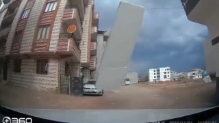 Bursada fırtına sonrası ilginç görüntüler kameraya yansıdı