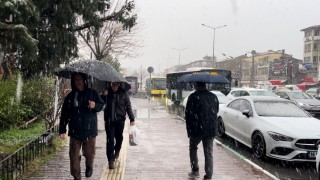 Bursada kent merkezi beyaza büründü