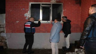 Çanakkaledeki yangında 3 ev zarar gördü