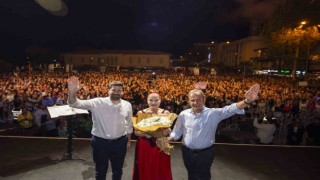 Candan Erçetin, Uluslararası Tarsus Festivalinde sahne aldı