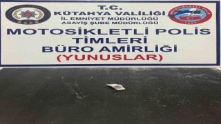 Cep telefonu kılıfından uyuşturucu çıktı