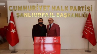 CHPli yönetici aracında ölü bulundu