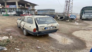 Çocuğun kullandığı otomobilin karıştığı kazada 6 kişi yaralandı
