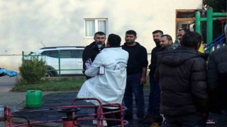 Çocuk parkında başından vurulmuş halde ölü bulundu