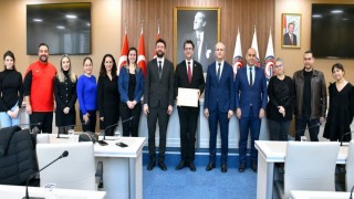 ÇOMÜ Beslenme Dostu ve Fiziksel Aktiviteyi Destekleyen İşyeri Sertifikası almaya hak kazandı