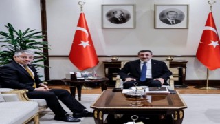 Çopuroğlu, Cevdet Yılmaz ile görüştü