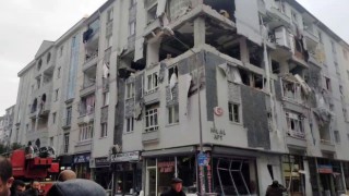 Çorumda bir binada patlama meydana geldi: Bölgeye çok sayıda ekip sevk edildi