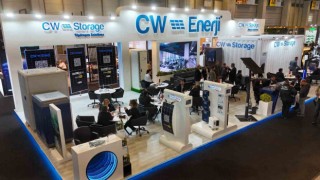 CW Enerji Solar Storage Fuarında enerji depolama sistemlerini sergiledi