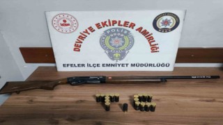 Devriye ekipleri, 1 ayda 94 aranan şahsı yakaladı