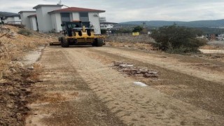 Didimde sağanak yağıştan sonra zarar gören yollar onarıldı