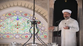 Diyanet İşleri Başkanı Ali Erbaş: Karakterimizin gelişmesinde aileden sonra en önemli rolü öğretmenlerimiz üstlenmektedir