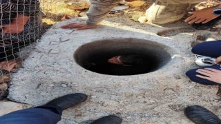 Diyarbakırda 12 yaşındaki çocuk, DEDAŞın açtığı elektrik direği çukuruna düştü