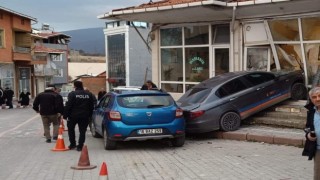 Domaniçteki ilginç kaza kamerada
