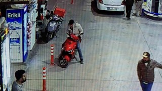 Dubai çikolatası çalan şüpheli güvenlik kamerasına yakalandı