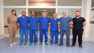 Dünyaca ünlü ortopedi hekiminden Alanyada 5 başarılı operasyon