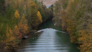 Dünyada ve Türkiyede sadece Muğla ve Burdurda bulunuyor, eşsiz güzelliği ile göz kamaştırıyor