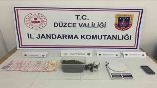 Düzcede jandarmadan uyuşturucu operasyonu