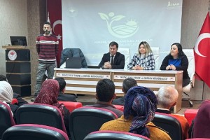 Düziçi’nde Çiftçilere Destekleme Bilgilendirme Toplantısı Düzenlendi