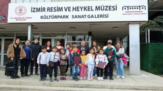 Efelerin minik ressamları Picasso Sergisine katıldı