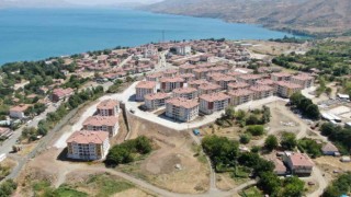 Elazığda 302 hak sahibi evlerine kavuştu