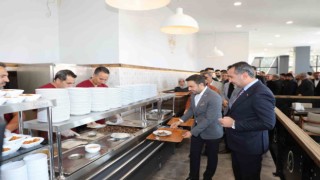 Elazığda 4 çeşit yemeğin 50 lira olduğu Şehir Lokantası açıldı