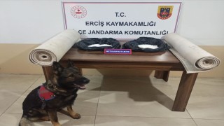 Ercişte uyuşturucu operasyonu