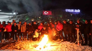 Ergan Kayak Merkezinde sezon açılışı nefes kesti