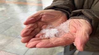 Eskişehirde dolu yağışı etkili oldu