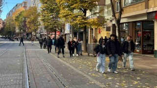Eskişehirliler bugün sıcak havanın keyfini çıkarttı