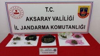 Esrarla yakalanan 3 şüpheliden 2si tutuklandı