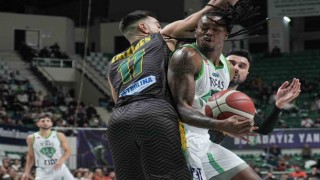 FIBA Europe Cup: Tofaş: 93 - Petrolina AEK: 61