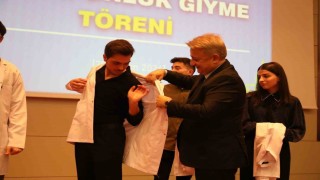Geleceğin hekimlerinde beyaz önlük heyecanı