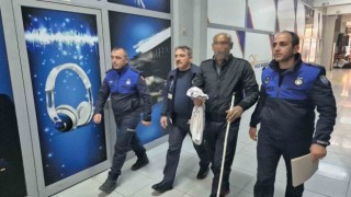 Gemlikte zabıta dilencilere göz açtırmıyor