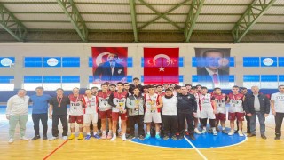 Genç erkekler basketbolda birinci belli oldu
