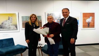 Grafik sanatçısı Gürbüz Doğan Ekşioğlu Beylikdüzü halkıyla buluştu