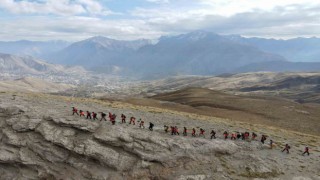 Hakkaride AFAD gönülleri yaşanabilecek afetlere karşı eğitimden geçti