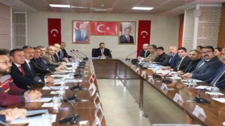 Hakkaride kadın şiddeti ele alındı