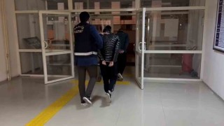 Hapis cezası ile aranan 2 şüpheli İskenderunda yakalandı