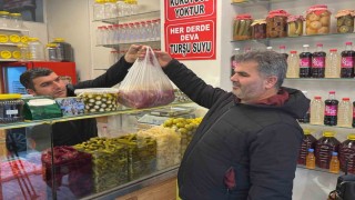 Havalar soğudu, turşuya rağbet arttı