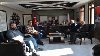Hikmet Karaca; “Okullarda dönem sonu resim çekimlerini esnaf yapmalı”